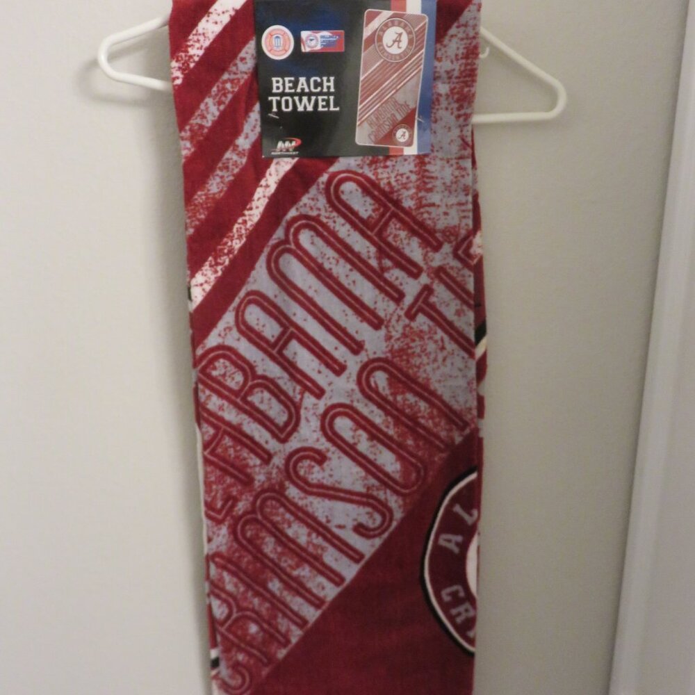 Alabama Crimson Tide Beach Towel - Picture 2 of 4